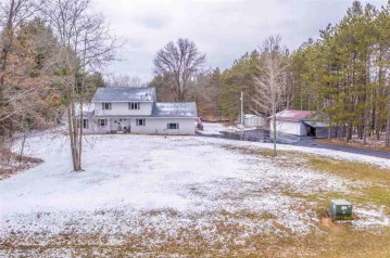 N8861 Fox River Shores, Seneca, WI 54923