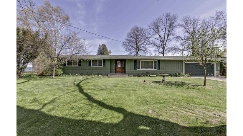 N1744 Hwy M-35 Menominee, MI 49858 by Assist 2 Sell Buyers & Sellers Realty, LLC $239,900