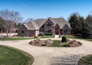 8224 Golf Course Drive, Clayton, WI 54956-9022