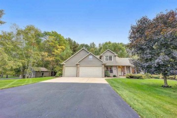 6121 Northern Lights Lane, Little Suamico, WI 54171