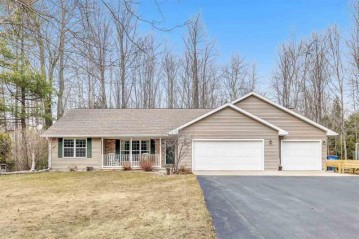 2086 Carleen Court, Suamico, WI 54173-8634
