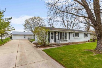 414 La Vesta Court, Brillion, WI 54110