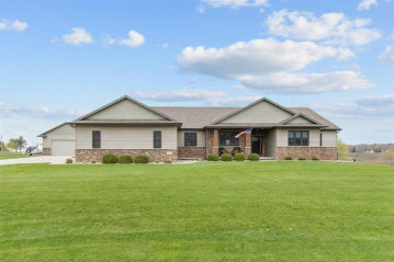 N1305 Buman Way, Greenville, WI 54942