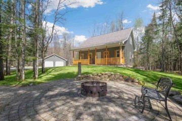 W15050 Kimball Lane, Silver Cliff, WI 54104-9477