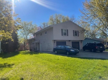 1721 Beech Tree Drive, Green Bay, WI 54313