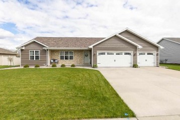 2263 Red Tail Glen, DePere, WI 54115-1631