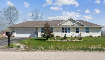 762 Aster Trail, Little Suamico, WI 54141-8877