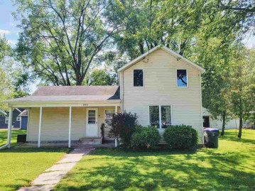 W7715 Maple Street, Shiocton, WI 54170