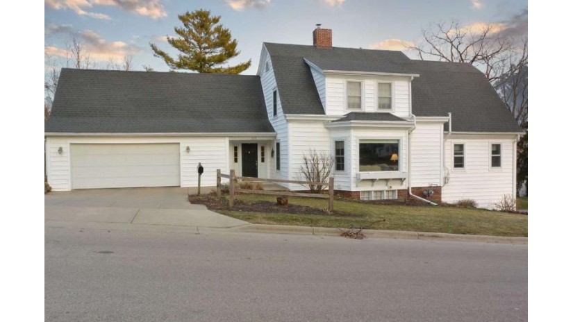 315 S 5th St Mount Horeb, WI 53572 by First Weber Inc $420,000