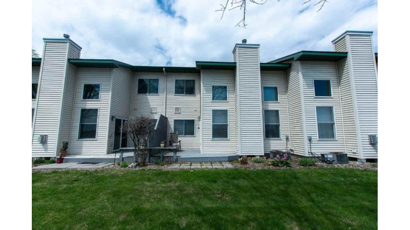 1204 Lakeview Dr 8 Tomah, WI 54660 by First Weber Inc $190,000