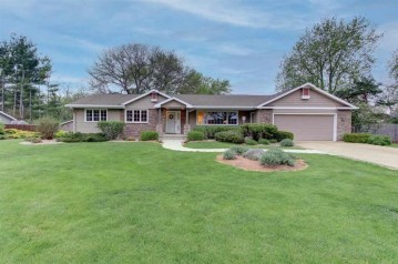 4787 Vernon Rd, Burke, WI 53704