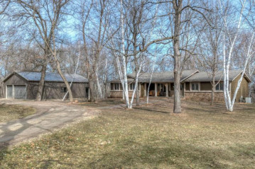 1029 99th St, Roberts, WI 54023