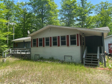 1366 Deer Lane Rd, Washington Island, WI 54246