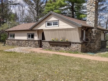 5304 Manor Rd, Pine Lake, WI 54501