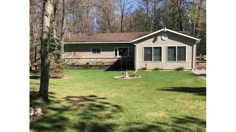 N11878 Betts Ln Silver Cliff, WI 54101 by Realty One Group Haven $180,000