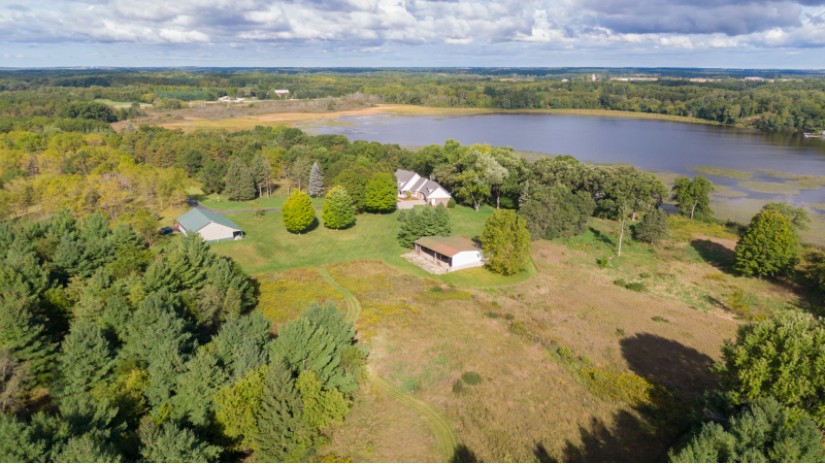 4111 Dyer Lake Rd Wheatland, WI 53105 by Shorewest Realtors $3,395,000