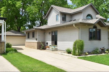 271 Wilson St, Winona, MN 55987