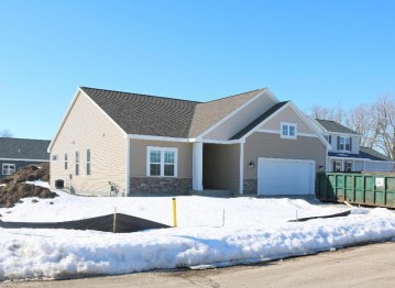 3160 Loumos Ct, Sturtevant, WI 53177