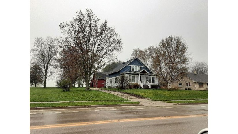 903 S Main St Cedar Grove, WI 53013 by Schowalter Real Estate, LLC $179,900