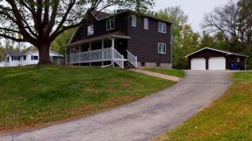 17285 N 4th St, Galesville, WI 54630-8053