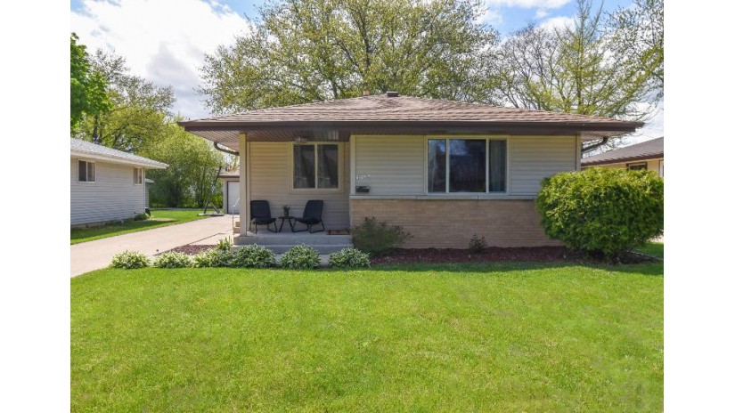 4857 S 22nd Pl Milwaukee, WI 53221 by Redefined Realty Advisors LLC $249,900