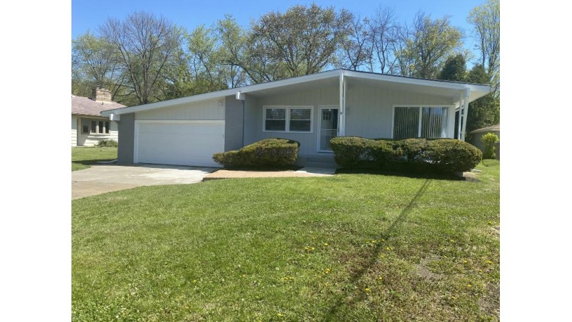 5850 N Witte Ln Glendale, WI 53209 by Wiley Realty Group $279,900