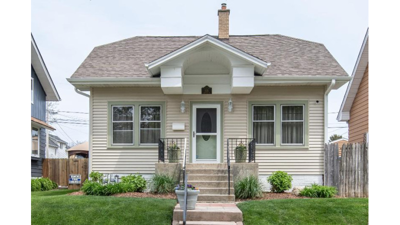 1135 Jefferson St Racine, WI 53404 by Keller Williams Momentum $154,900