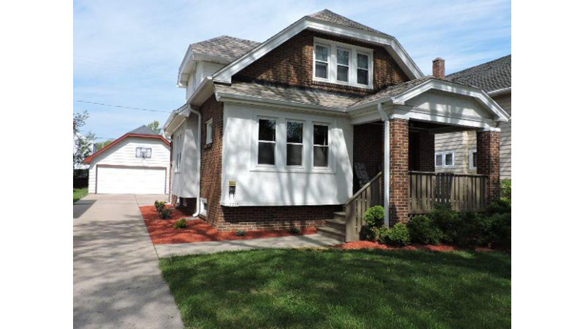 2231 S 82nd St 2233 West Allis, WI 53219 by RE/MAX Preferred~Ft. Atkinson $229,000