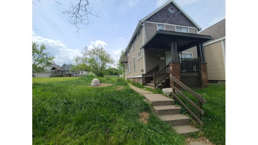 2863 N Buffum St 2863A Milwaukee, WI 53212 by Shorewest Realtors $139,900