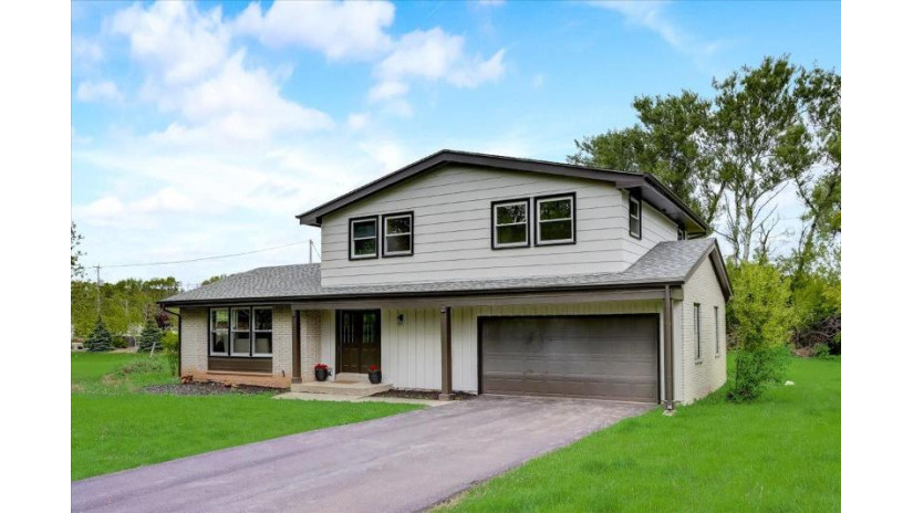 8680 N Manor Ct Fox Point, WI 53217 by Rubins Realty, LLC $364,900