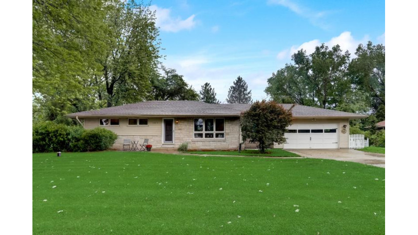 16415 Golf Pkwy Brookfield, WI 53005 by Redfin Corporation $329,500