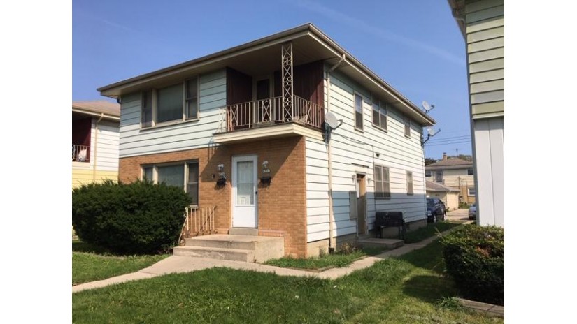 4332 N 91st St 4336 Milwaukee, WI 53222 by Heinemann Homes, Inc. $179,900