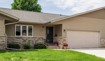 3304 Rosehill Pl, La Crosse, WI 54601