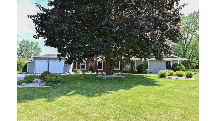 6845 Running Horse Rd Caledonia, WI 53402 by RE/MAX Lakeside-South $389,900