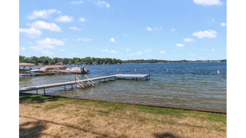 141 W Park Dr Twin Lakes, WI 53181 by Keefe Real Estate, Inc. $525,000