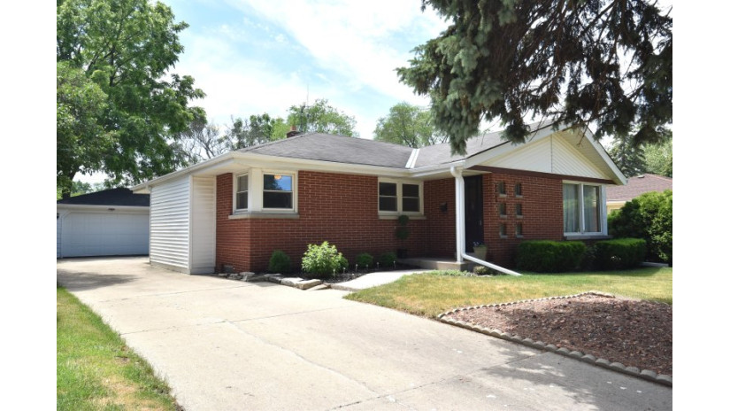 2329 W Bridge St Milwaukee, WI 53221 by Shorewest Realtors $225,000