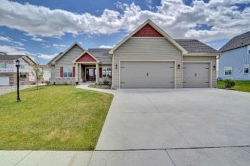 365 18th Ave, Union Grove, WI 53182