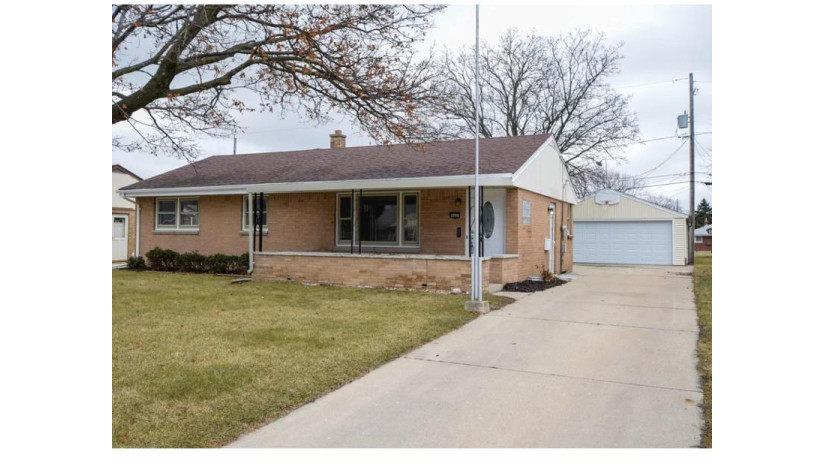 4452 S 66th St Greenfield, WI 53220 by RE/MAX Realty Pros~Milwaukee $274,900