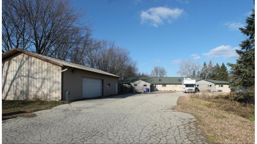 S92W19918 Henneberry Dr Muskego, WI 53150 by Bear Realty Of Burlington $500,000