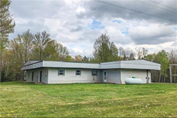 28713 State Highway 27, Holcombe, WI 54745