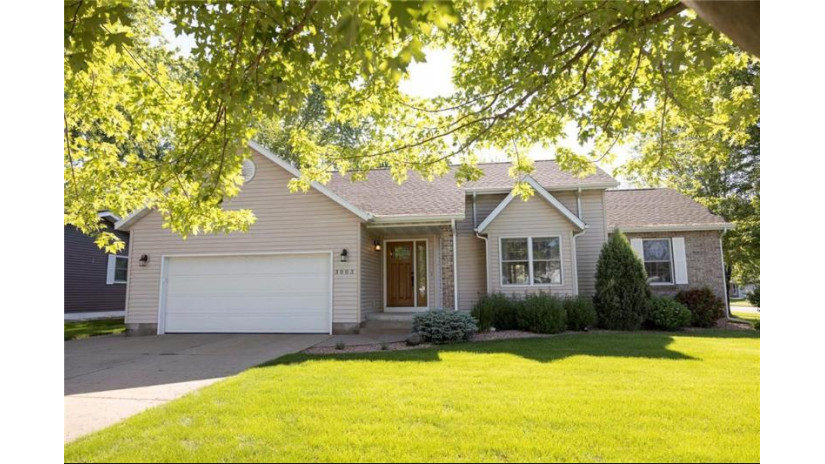 3003 Green View Drive Eau Claire, WI 54703 by Copper Key Home Solutions $275,000