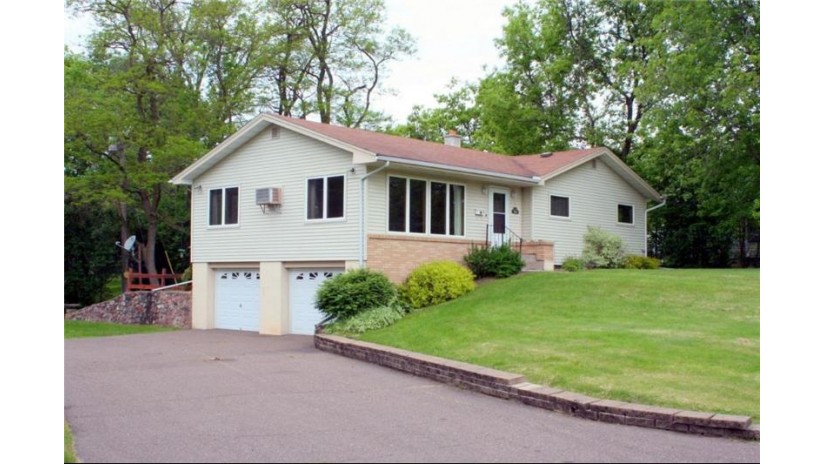 700 East 3rd Street Ladysmith, WI 54848 by Cb Northern Escape/Ladysmith $159,000