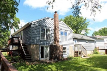 26 Ridgeway Drive, Shell Lake, WI 54871