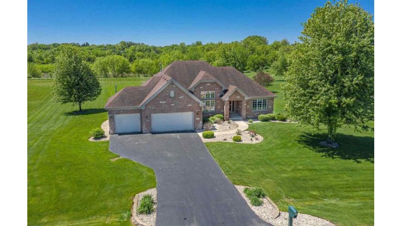 2033 Winding Creek Drive Belvidere, IL 61008 by Re/Max Of Rock Valley $425,000