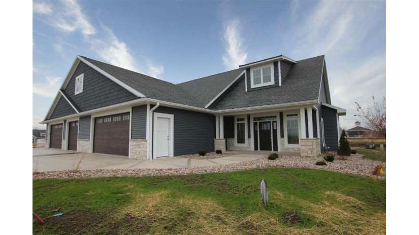 1420 Lighthouse Village Road Fond Du Lac, WI 54935 by Adashun Jones, Inc. $484,900