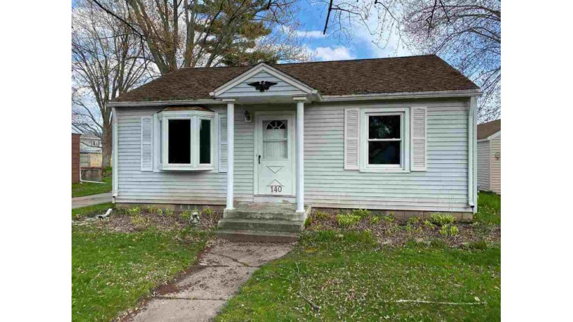 140 Robert Street Clintonville, WI 54929 by Keller Williams Fox Cities $79,900