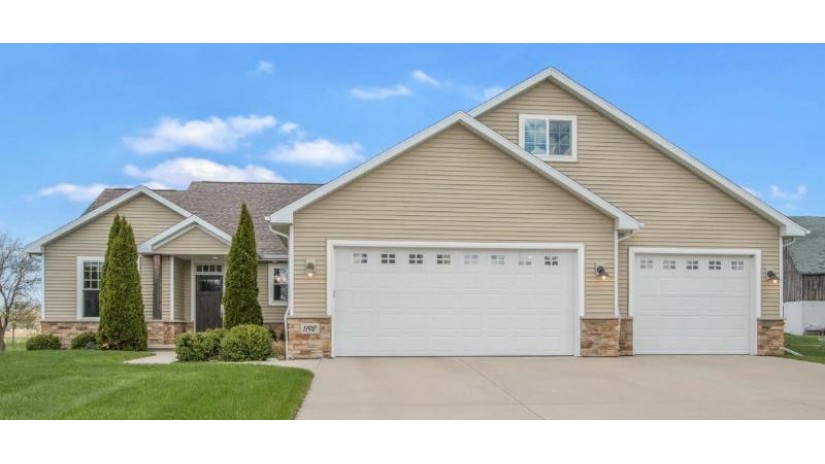 1192 Faversham Way Howard, WI 54313 by Mark D Olejniczak Realty, Inc. $439,900