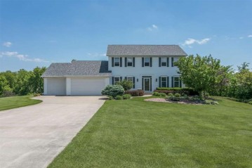 N1160 Roena Lane, Dale, WI 54944