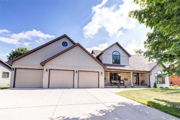 2986 Blue Moon Drive, Bellevue, WI 54311-6565