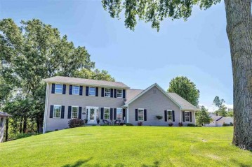 146 Thyme Place, Green Bay, WI 54302-5256